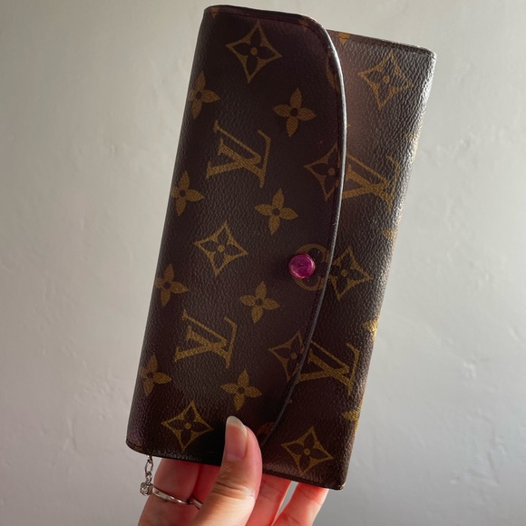 Louis Vuitton Emilie Wallet - Picture 1 of 8